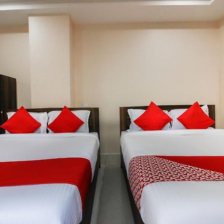 Oyo 66942 Venus Residency Hotell Lalaguda Eksteriør bilde