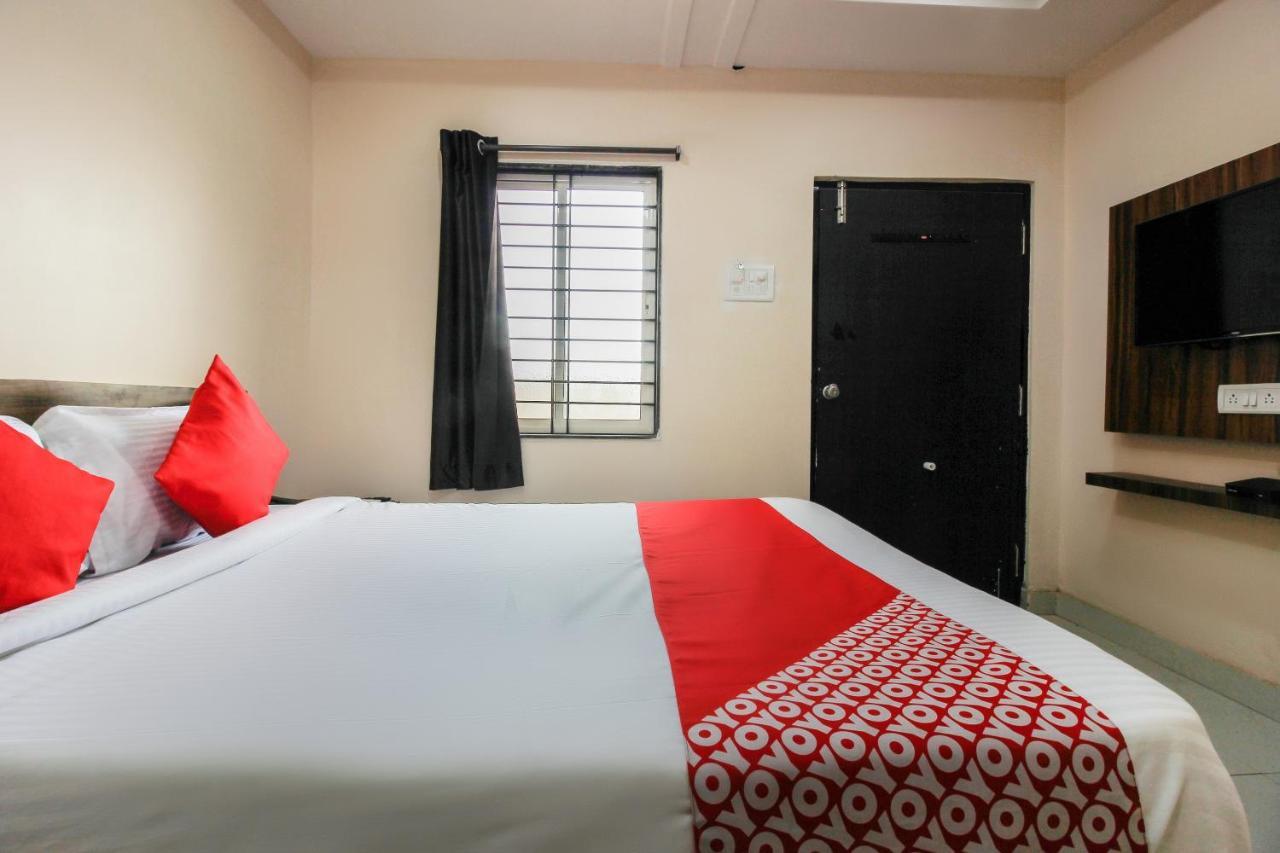 Oyo 66942 Venus Residency Hotell Lalaguda Eksteriør bilde