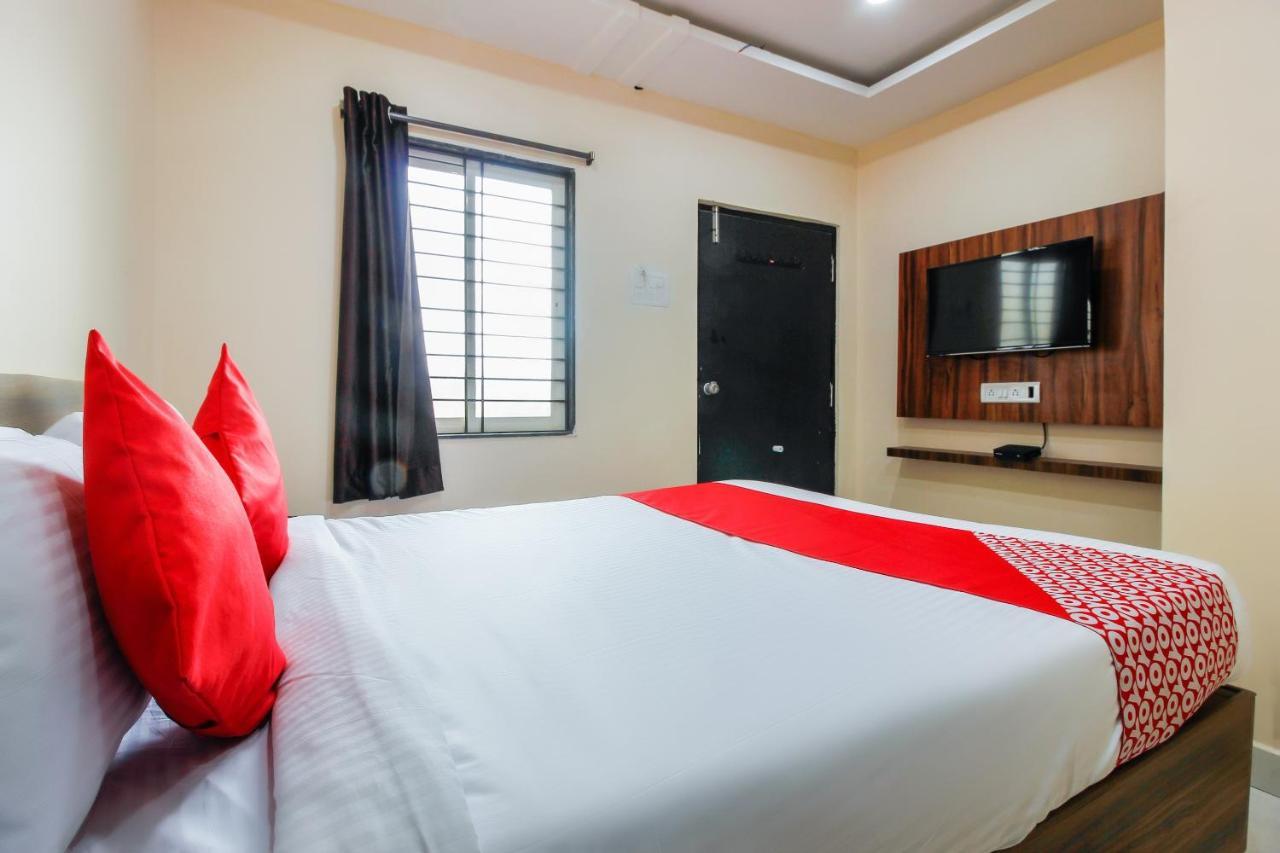 Oyo 66942 Venus Residency Hotell Lalaguda Eksteriør bilde