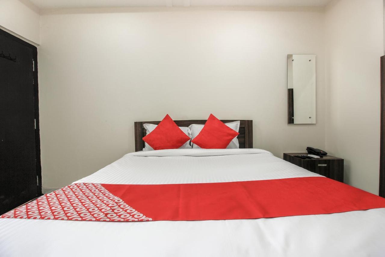 Oyo 66942 Venus Residency Hotell Lalaguda Eksteriør bilde