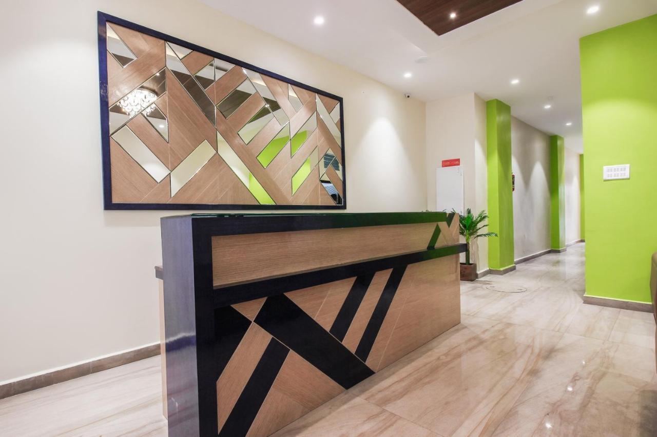 Oyo 66942 Venus Residency Hotell Lalaguda Eksteriør bilde