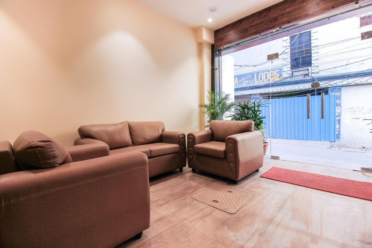 Oyo 66942 Venus Residency Hotell Lalaguda Eksteriør bilde