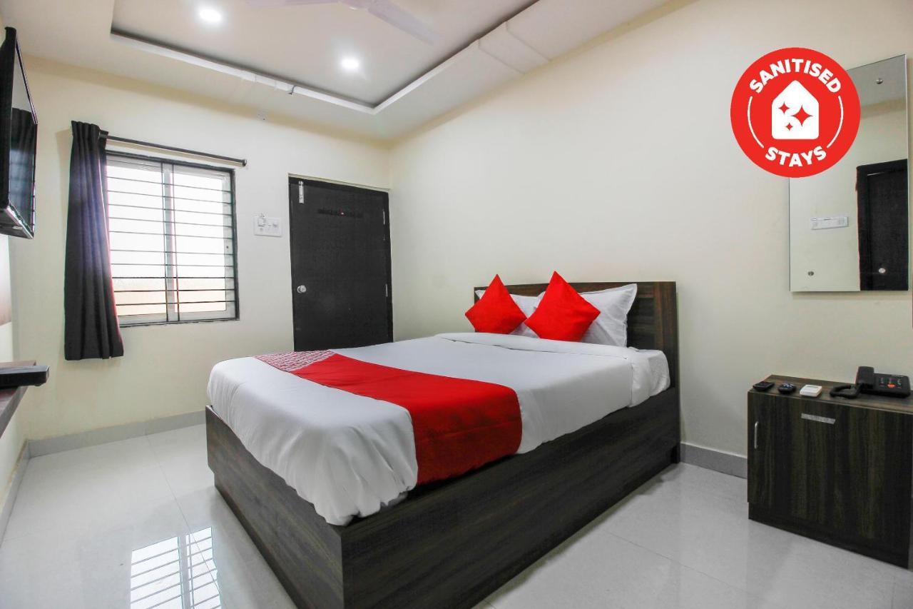 Oyo 66942 Venus Residency Hotell Lalaguda Eksteriør bilde